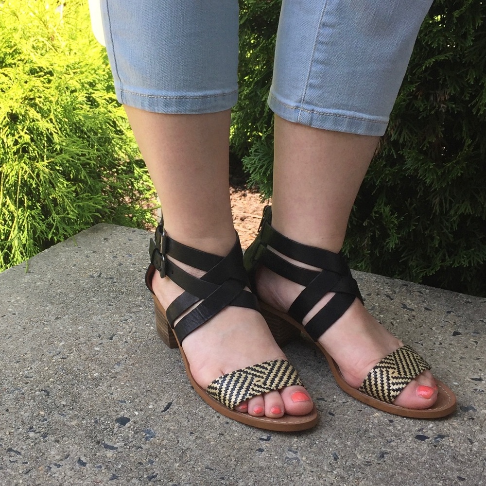 Madewell The Lora Sandal - Picture 2 of 8
